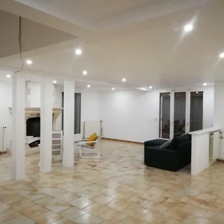 게스트하우스 Karmel Avenue Des 2 Chateaux